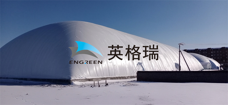 氣膜建筑具有造價合適、通風良好、保溫效果好的諸多優(yōu)勢