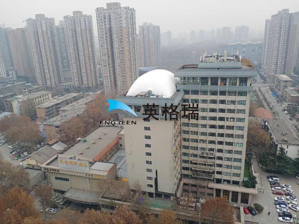 樓頂氣膜羽毛球館靈活利用城市空間，快速搭建減少工程干擾