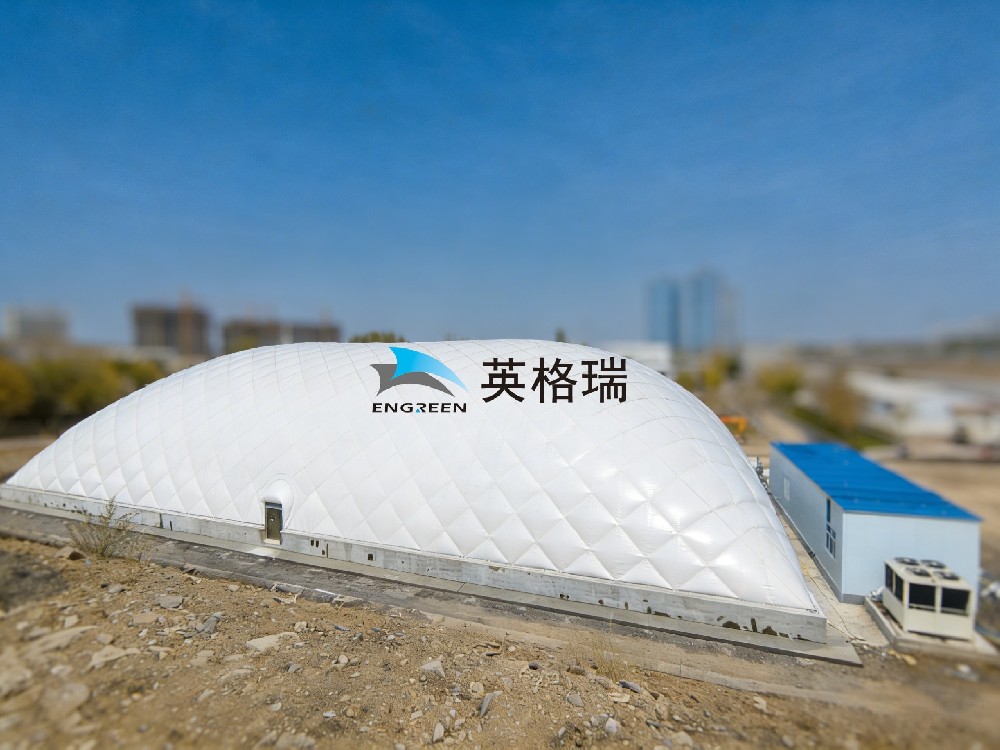 薄薄一層膜，撐起一個館——全憑一口氣