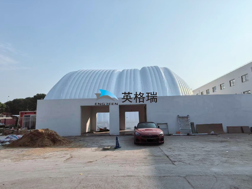 多功能氣囊館｜安全便捷的新型氣膜運(yùn)動(dòng)場(chǎng)館